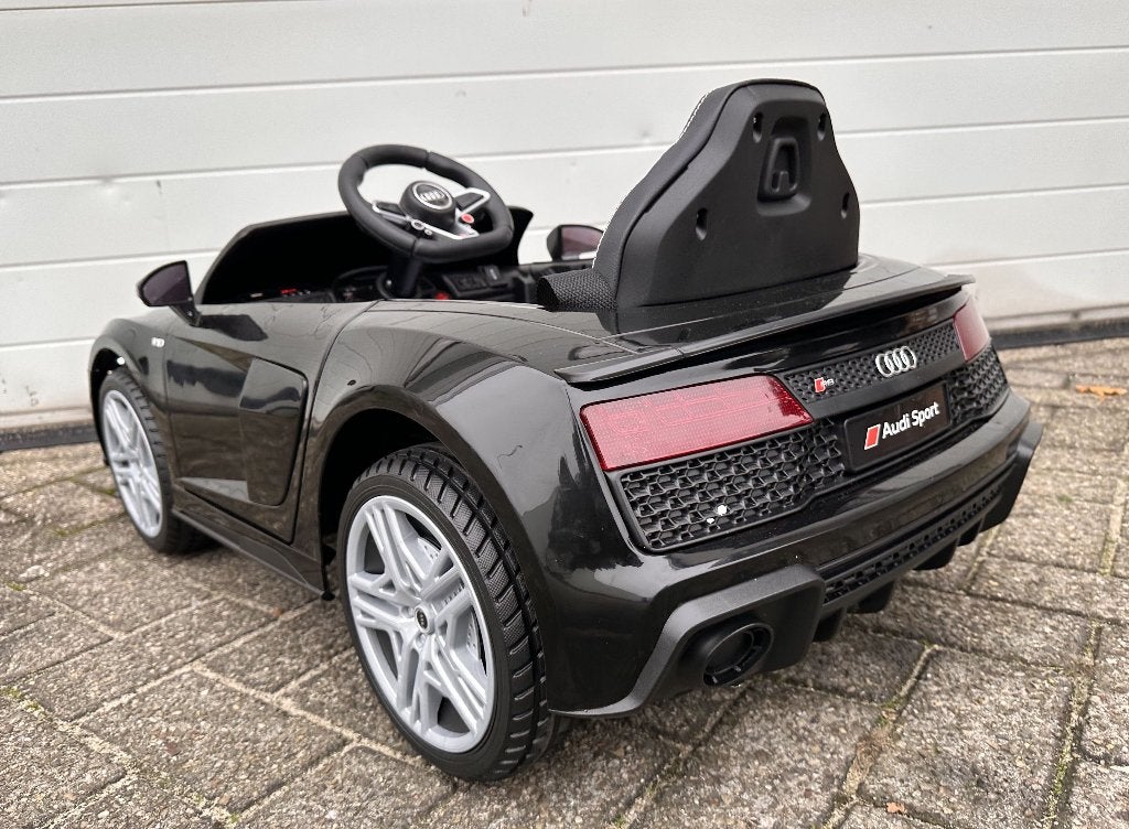 Audi R8 12v zwart Afstands. - Bluetooth - Leder en Rubberba, Nieuw