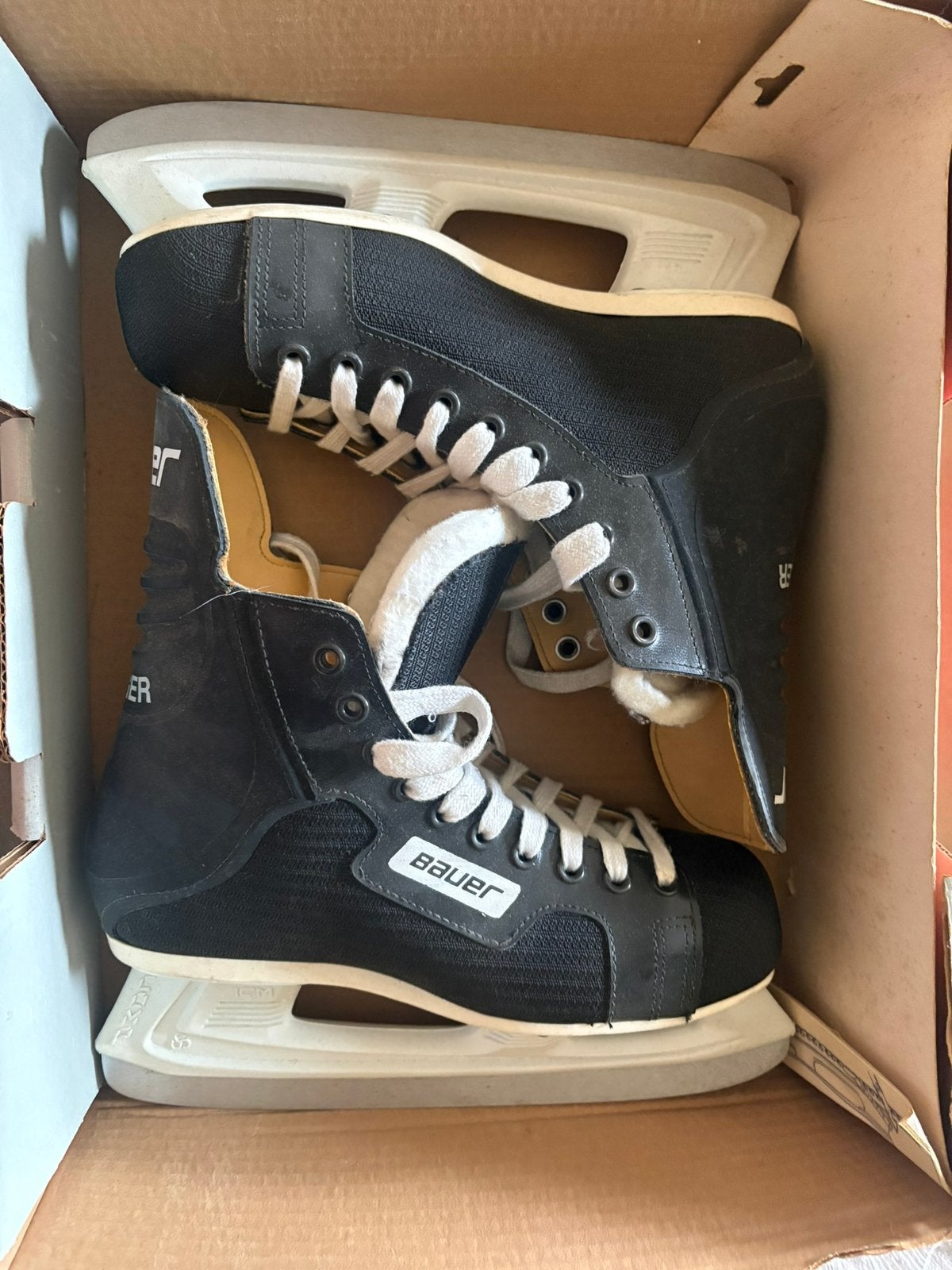 Patins à glace, Enlèvement, Comme neuf
