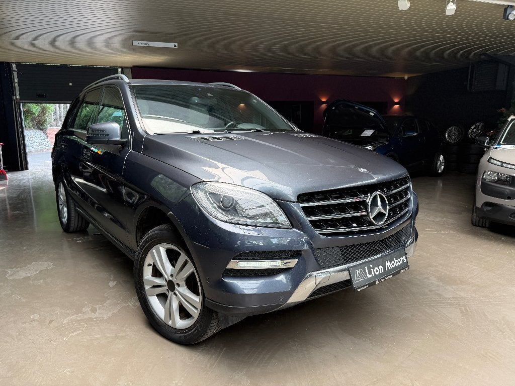 MERCEDES ML 350 *190 KW*TREKHAAK*CAMERA*LEDER*NAVI EURO 6, Auto's, Automaat, 2987 cc, Leder, Bedrijf