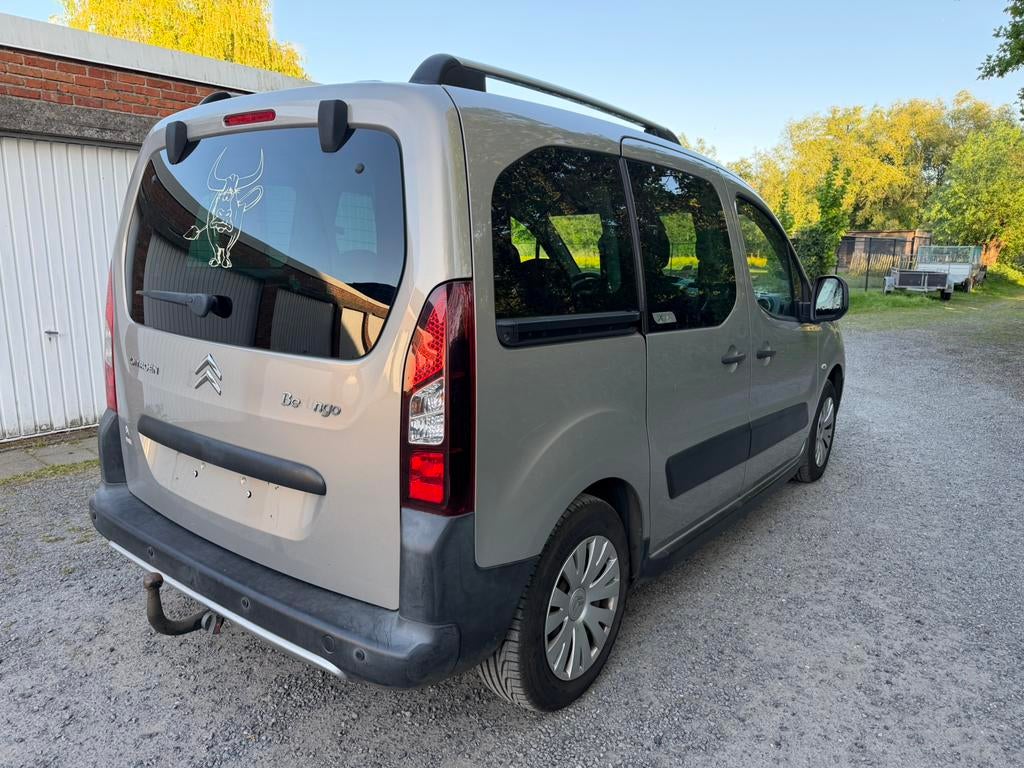 Citroen berlingo Xtr 1.6 diesel,Bj 2012,Euro 5,Airco,5 Zit, Auto's, Voorwielaandrijving, Euro 5, 139 g/km, 82 kW