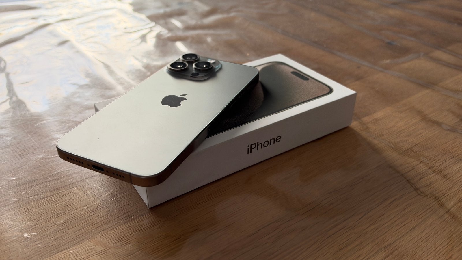 Apple iPhone 15 Pro Max, 256 GB, Gris, 86 %, IPhone 15 Pro Max