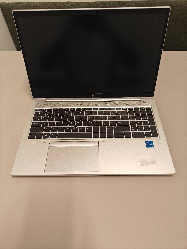 HP EliteBook 850 G8 – i5 / 16 GB RAM / 256 GB SSD QWERTY, Informatique & Logiciels, 256 GB, Comme neuf, Intel(R) Core i5, 3 à 4 Ghz