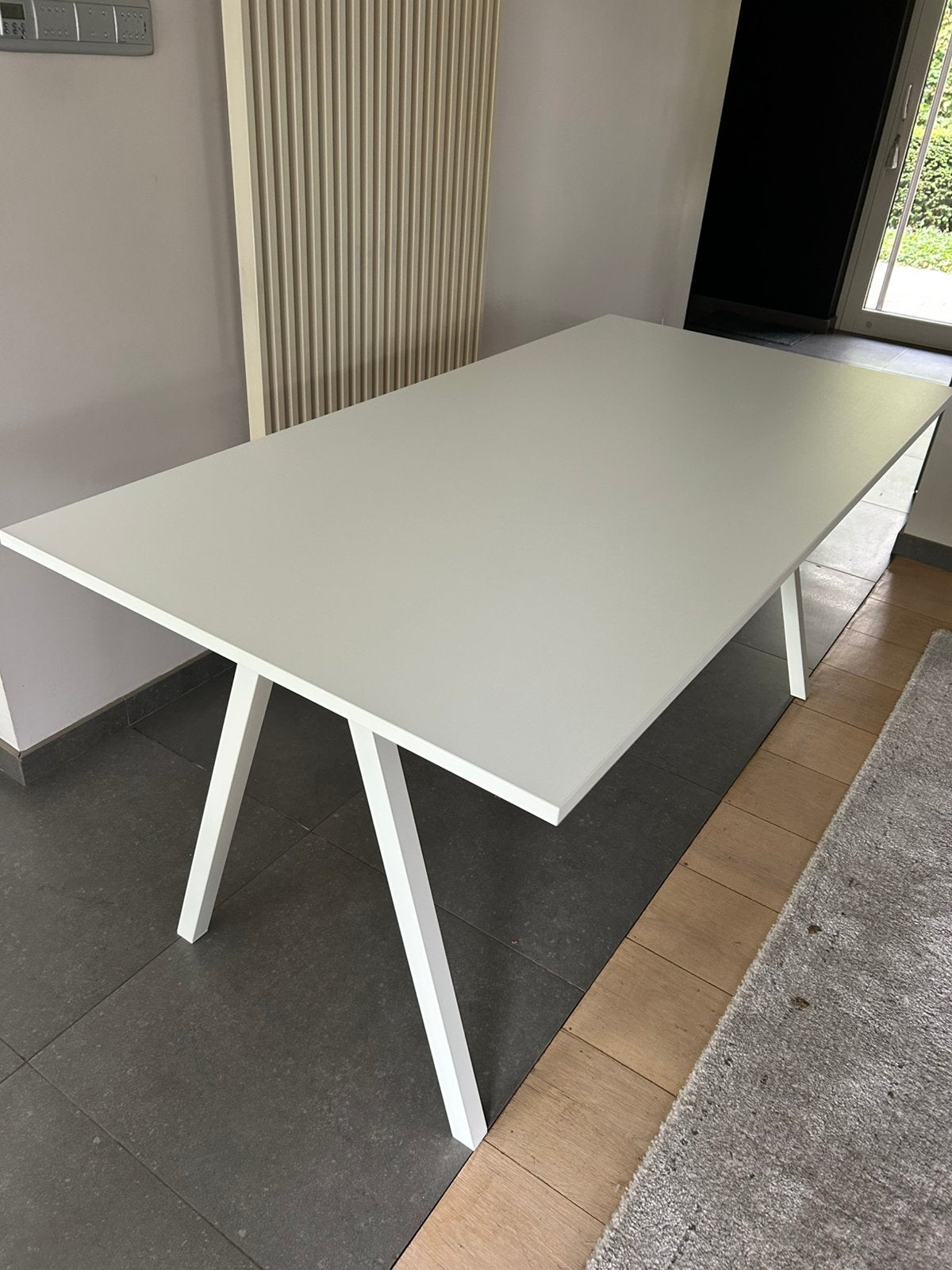 Stevige bureau 160x80cm, Ophalen, Zo goed als nieuw