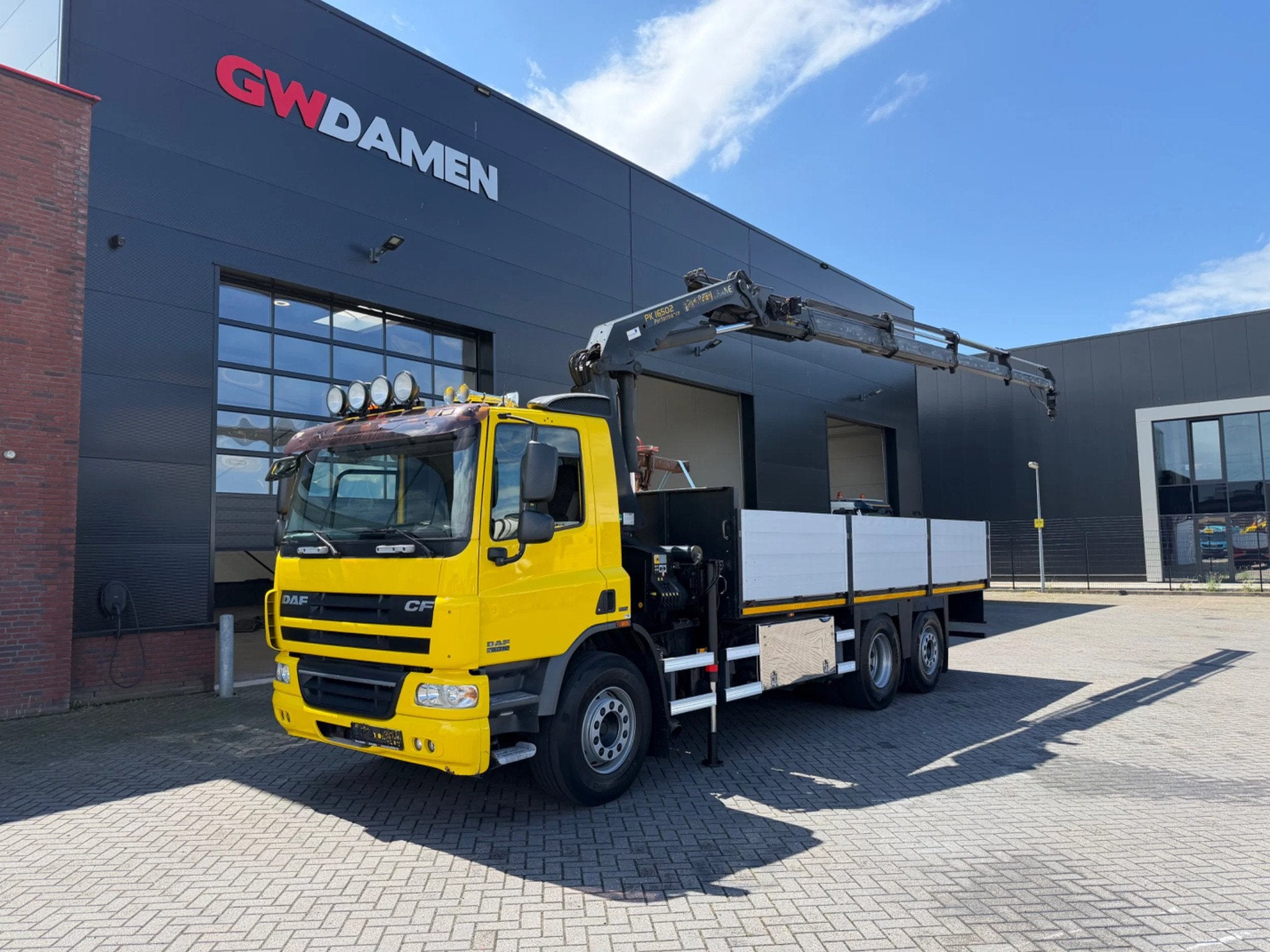 DAF CF 75.310 6x2 Palfinger PK 16502 Euro 5, Autos, Camions, Euro 5, Achat, Bluetooth, Jaune