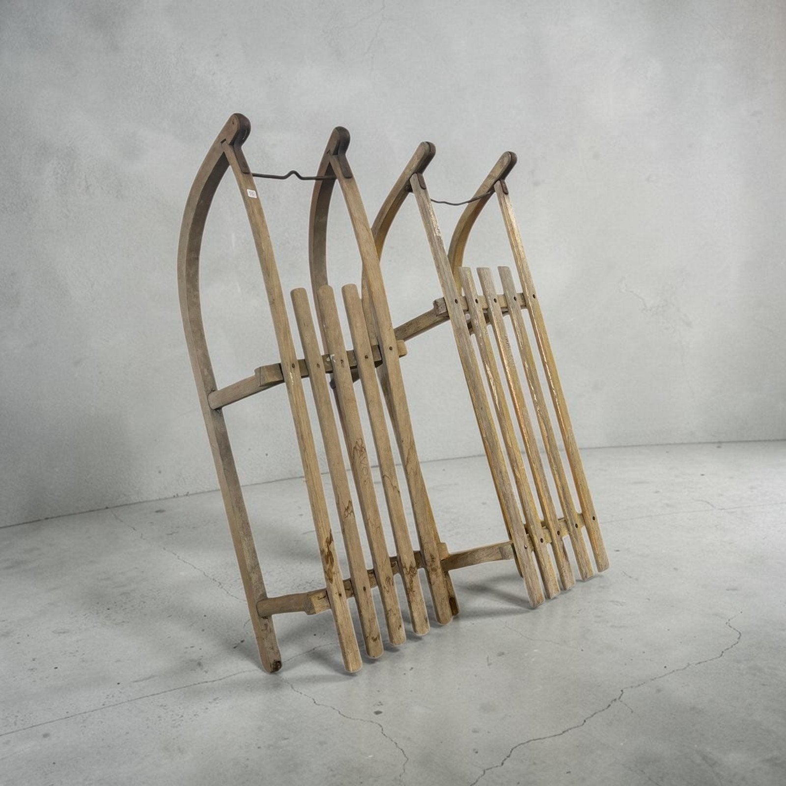 vintage houten slee, Ophalen
