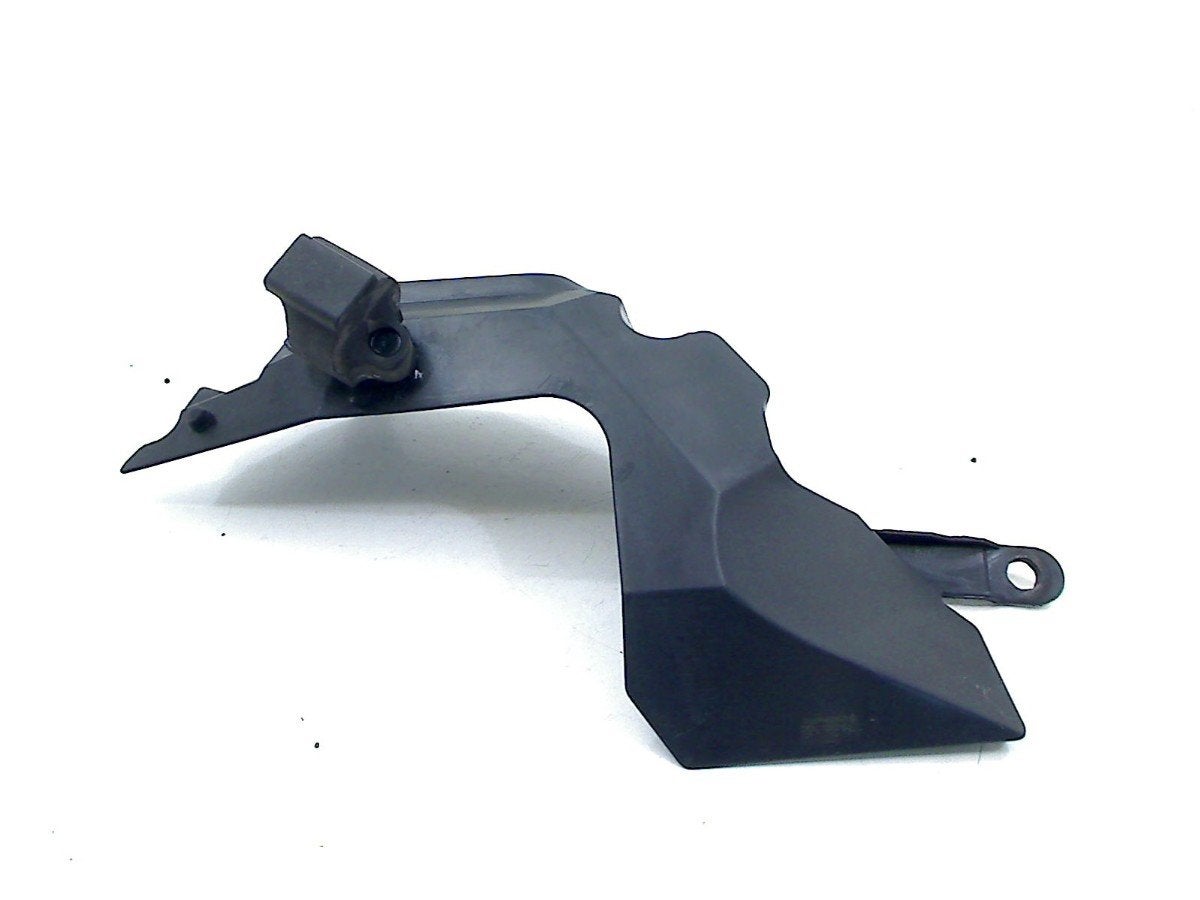 RADIATEUR CACHE MT 09 Tracer 2015-2017 (MT09TRA MT-09), Dhr. S. di Majo, Utilisé, Info@cama-motorparts.nl, P.J. Troelstraweg 8 8
3144 CX  MAASSLUIS, NL
