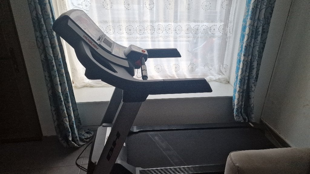 Tapis de course, Sports & Fitness, Appareils de fitness, Jambes, Tapis roulant, Comme neuf, Enlèvement