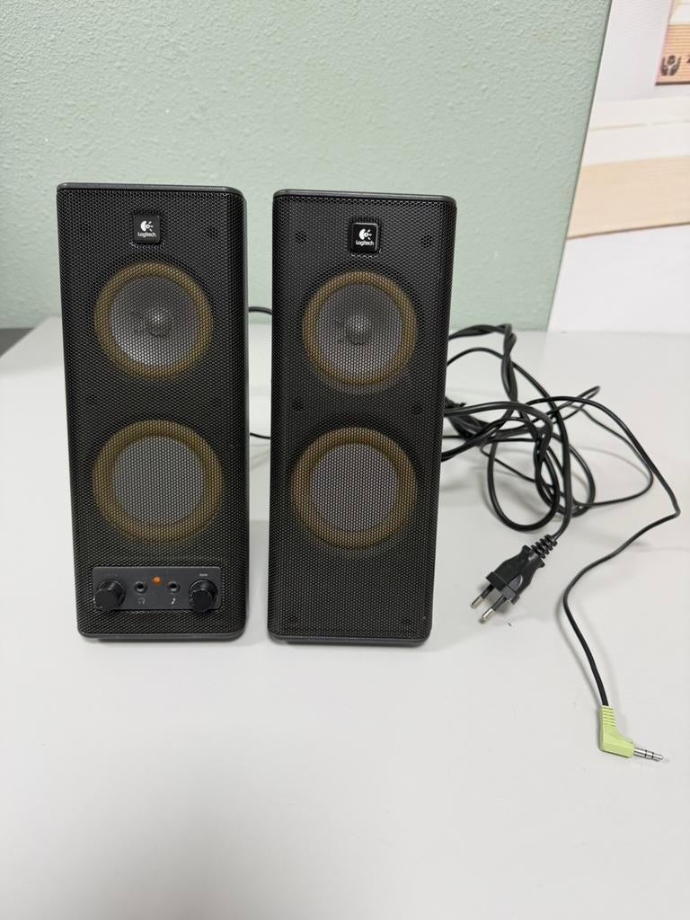 Logitech X-140 PC Computer Speakers 2.0 Set met Bass Control, Computers en Software, Pc speakers, Ophalen of Verzenden, Zo goed als nieuw