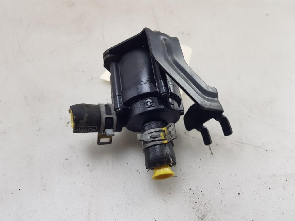 EXTRA EAU POMPE Ford Fiesta 7 (|GN118K577AA|2123327|), Dhr. J. Ham, Administratie@autoham.nl, Nijkerkerstraat 27a 27a
3821 CD  AMERSFOORT, NL