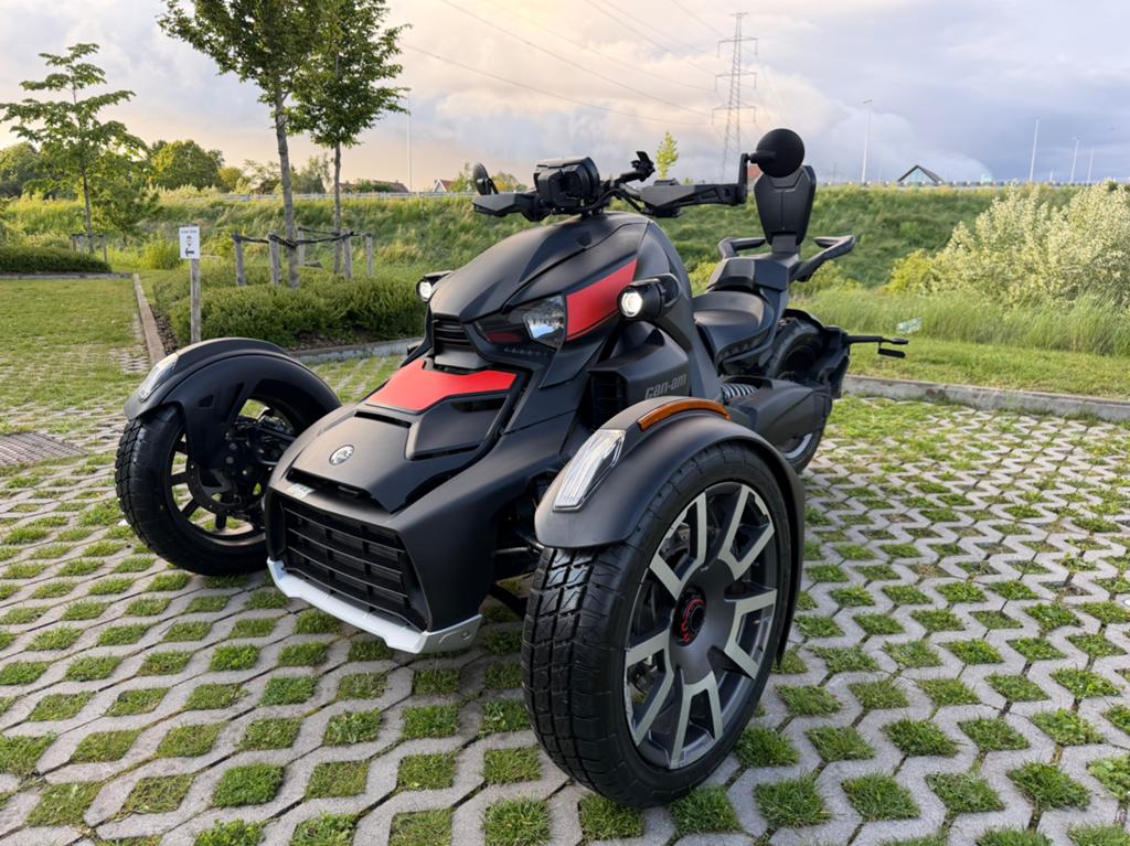 CAN AM RYKER 900 RALLY * GARANTIE * 2019 * 6.500 km * CT ok, Motoren, Meer dan 35 kW, 900 cc, 3 cilinders