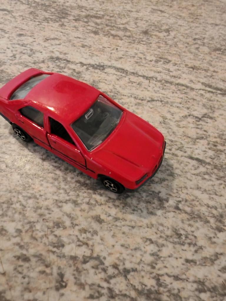 Modelauto BMW325i van Majorette (nr.257), Ophalen, Zo goed als nieuw, Auto