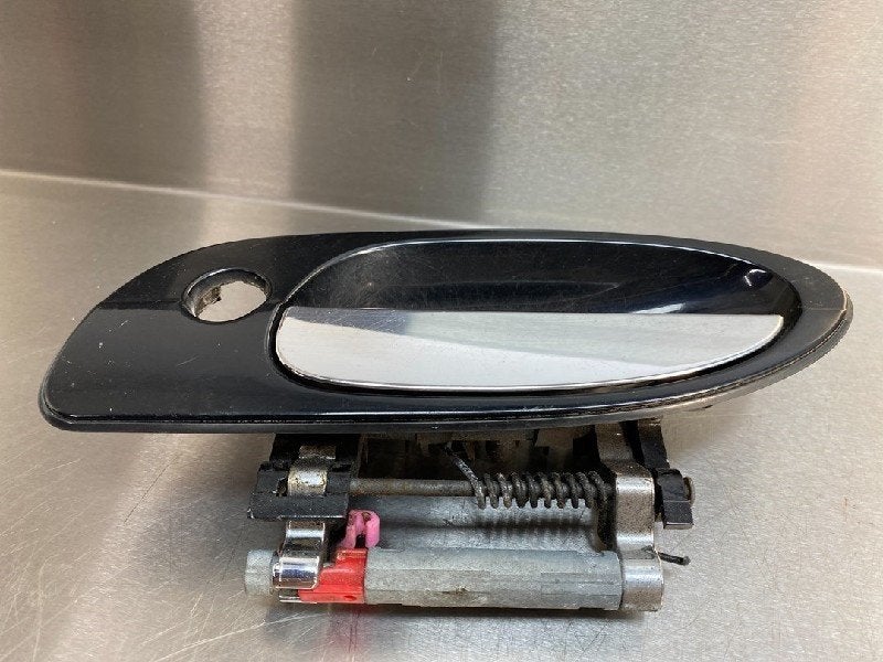 POIGNEE EXTERIEURE AVANT GAUCHE Nissan Maxima QX (CA33), Utilisé, Avant, Nissan