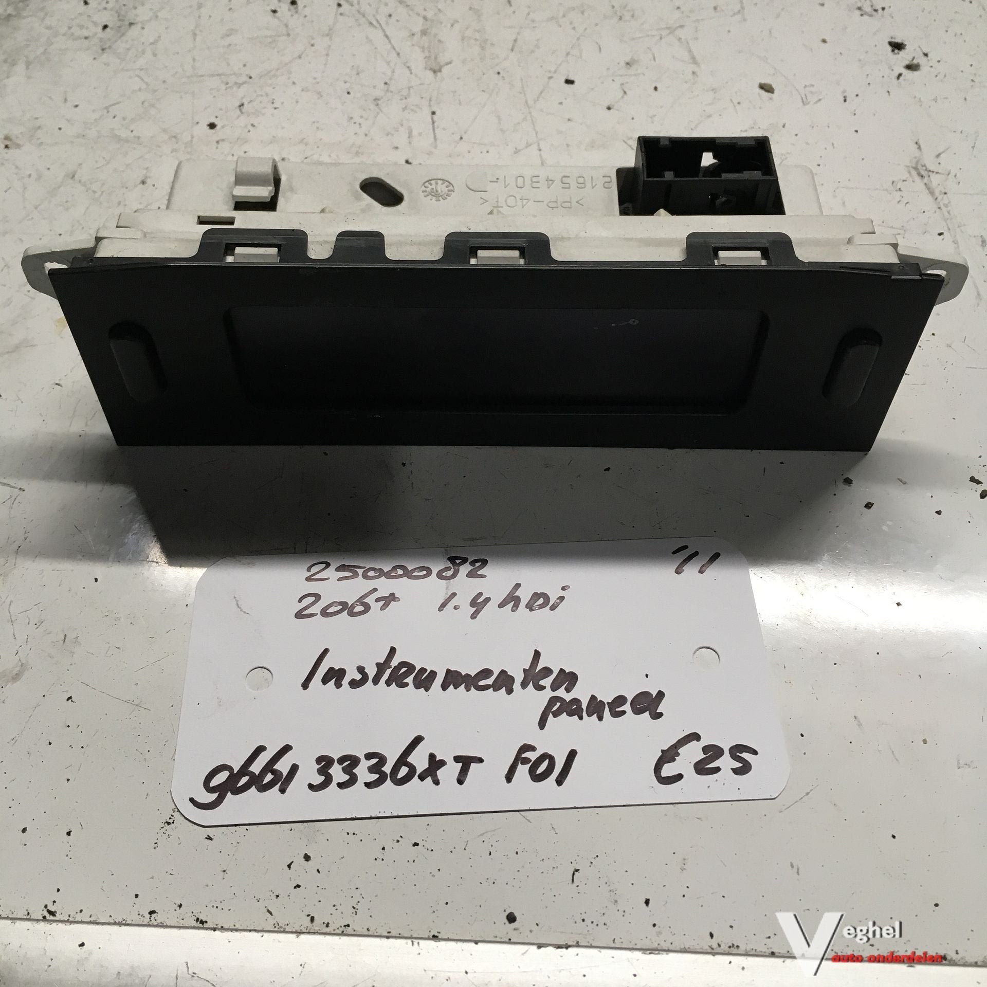 Peugeot 206+ 2011  Instrumentenpaneel  9661 3336XT F01, -, Utilisé, -, -