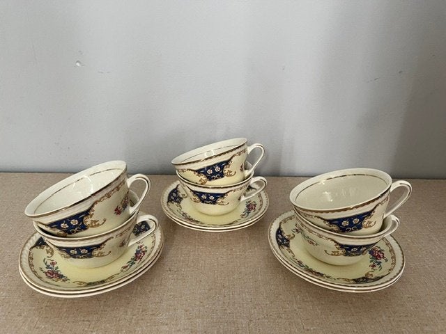 Brits theeservies uit de jaren ’50, Ophalen