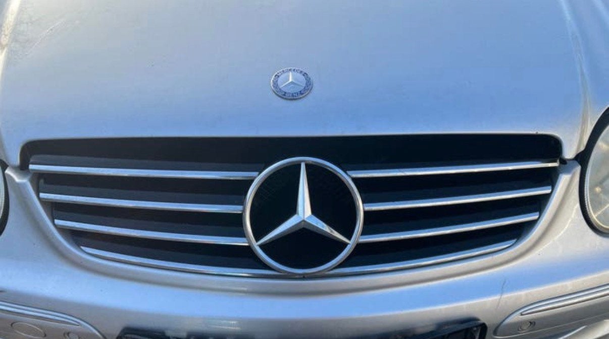 Mercedes w209 clk facelift gril, Auto-onderdelen, Gebruikt, Voor, Mercedes-Benz, Ophalen of Verzenden
