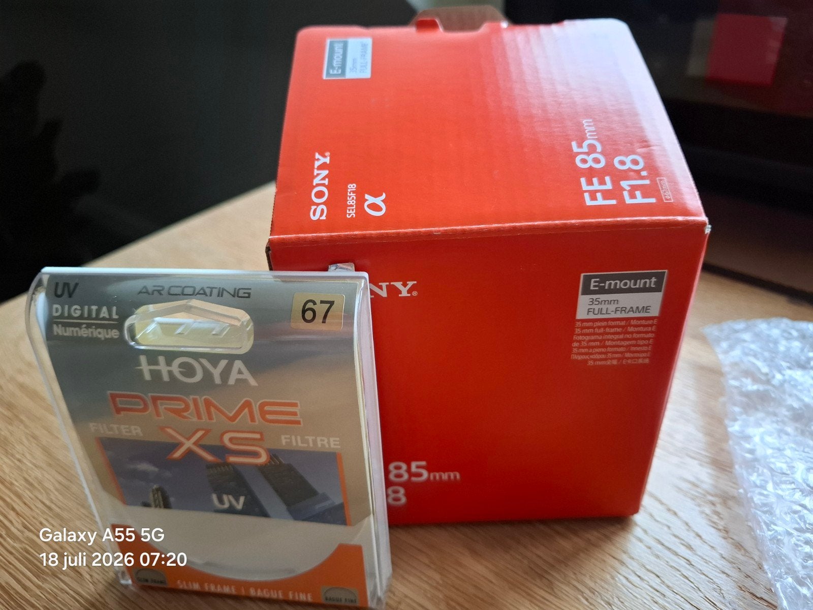 Sony lens, Enlèvement, Sony