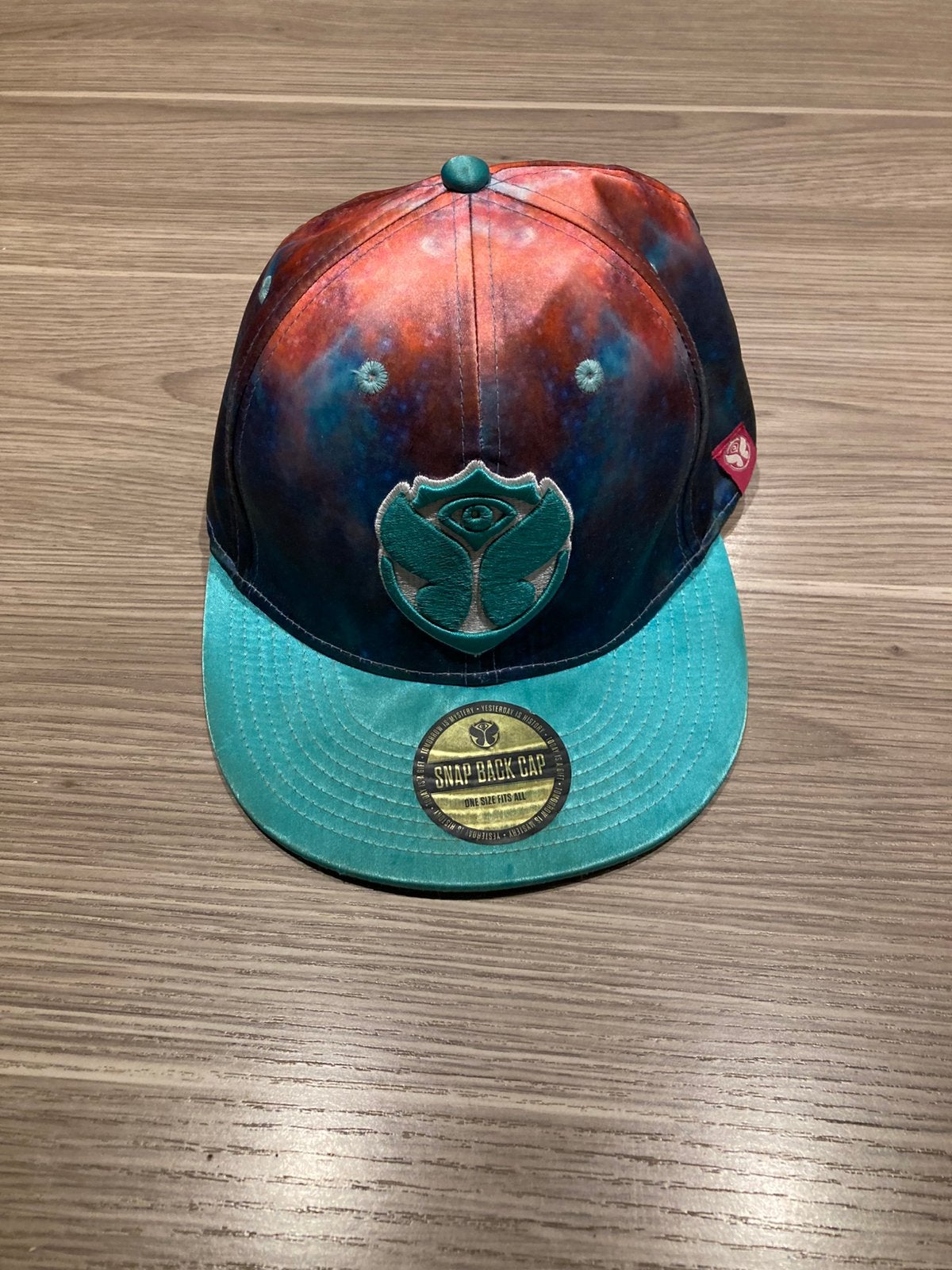 Originele pet van tomorrowland, Ophalen, Zo goed als nieuw, Pet