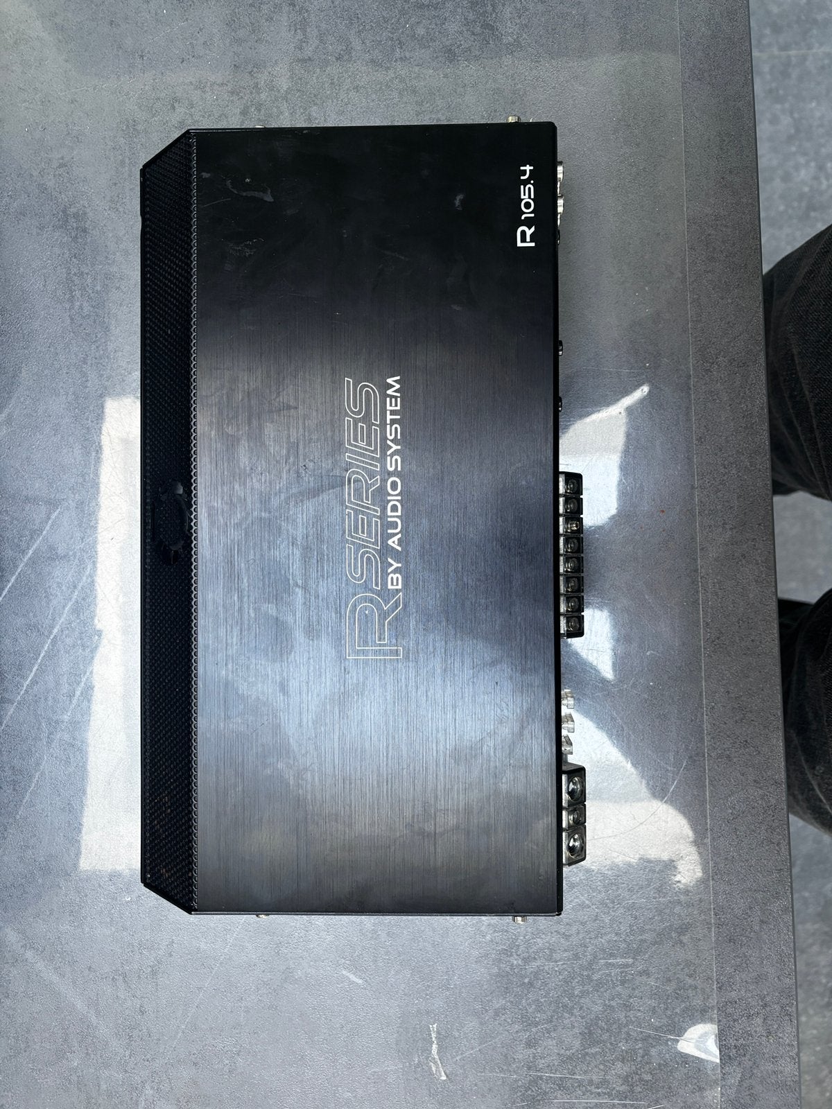 Amplificateur Audio System R series 105.4, Envoi, Comme neuf