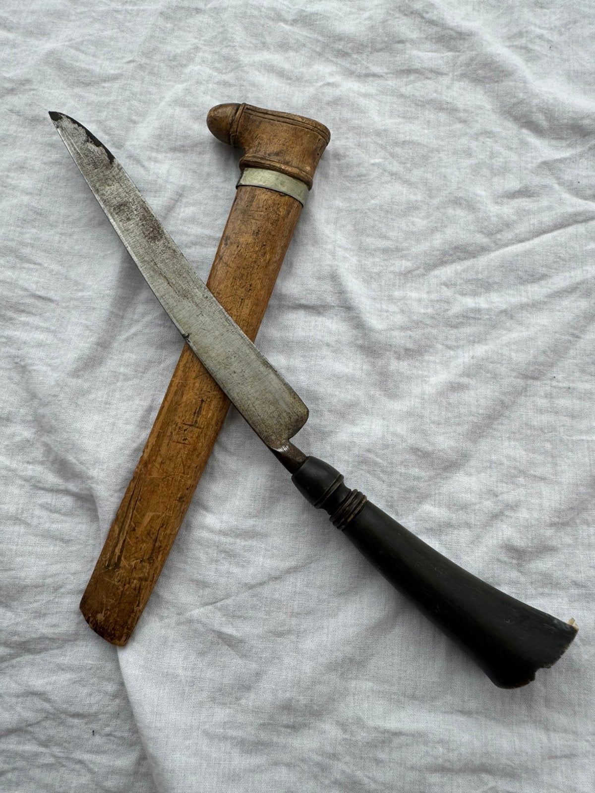 Bolo philippin avec gaine en bois et poignée en cornes, Ophalen of Verzenden