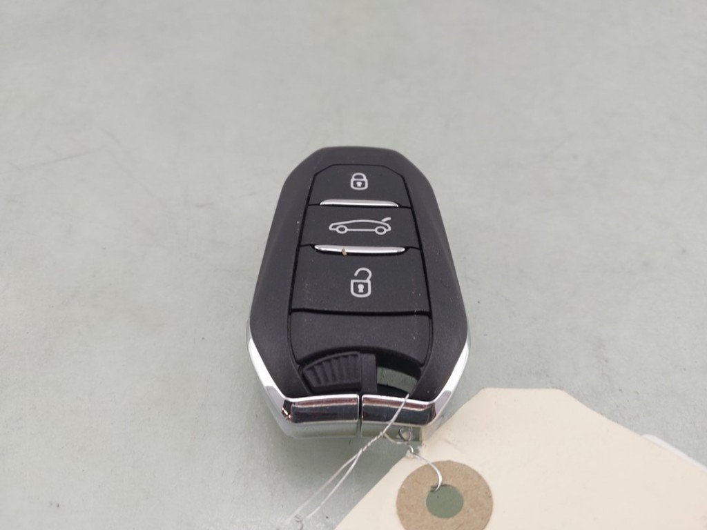 SLEUTEL Corsa F (UB / UH / UP) (|9833213280|9840153280|), Gebruikt, Opel, Opel Automobile GmbH, Kontakt-opel@opel.com