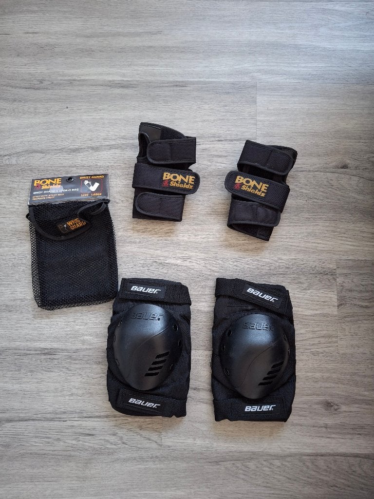 Set: Kniepad en hand beschermers voor rollers, Sport en Fitness, Skeelers, Ophalen, Gebruikt, Bauer, Dames