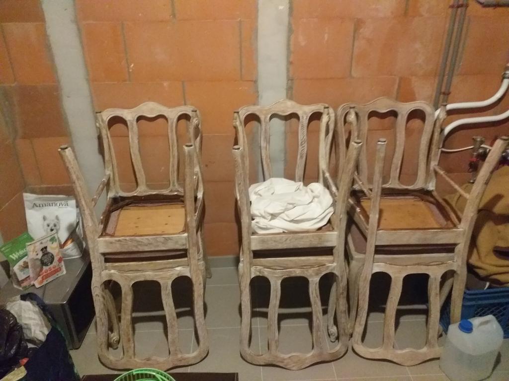 Eiken tafel en 6 stoelen te koop, Ophalen