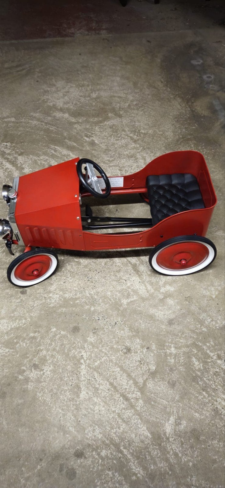 Superbe Voiture à Pédales Vintage en Métal Rouge – Style Rét, Enlèvement, Comme neuf