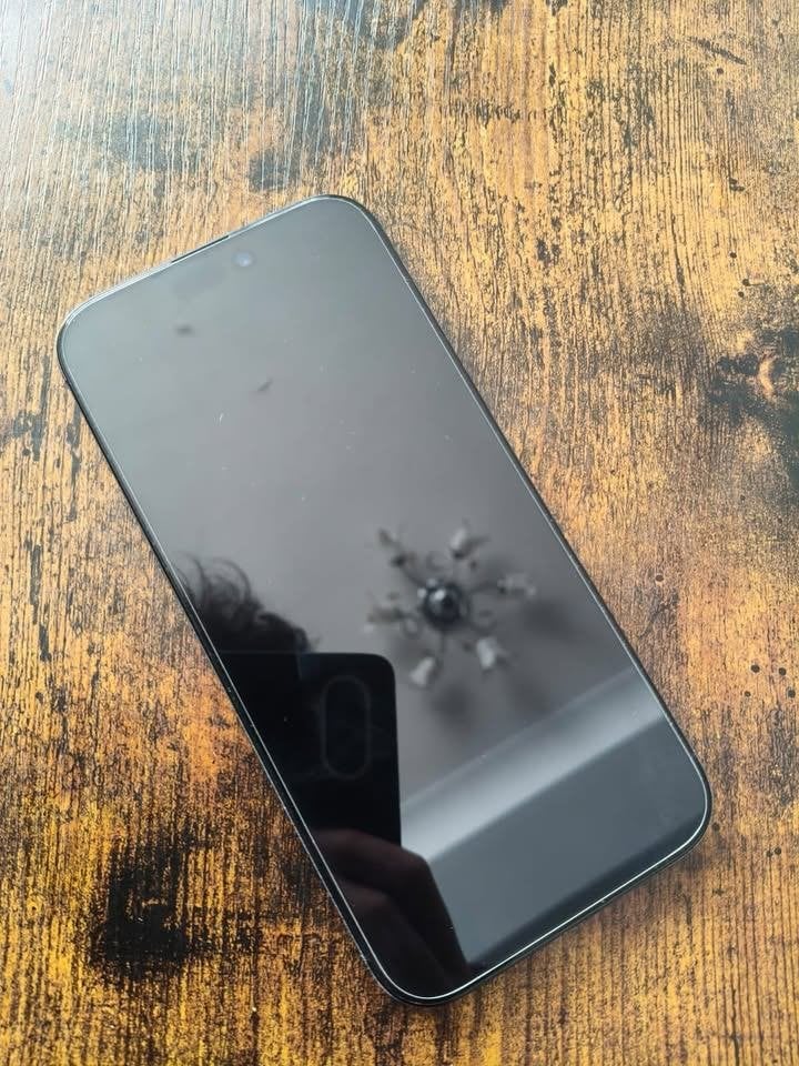 iPhone 16 Pro Max 256 Go Noir - État neuf, Télécoms, 256 GB, Enlèvement ou Envoi, IPhone 16 Pro Max, Comme neuf