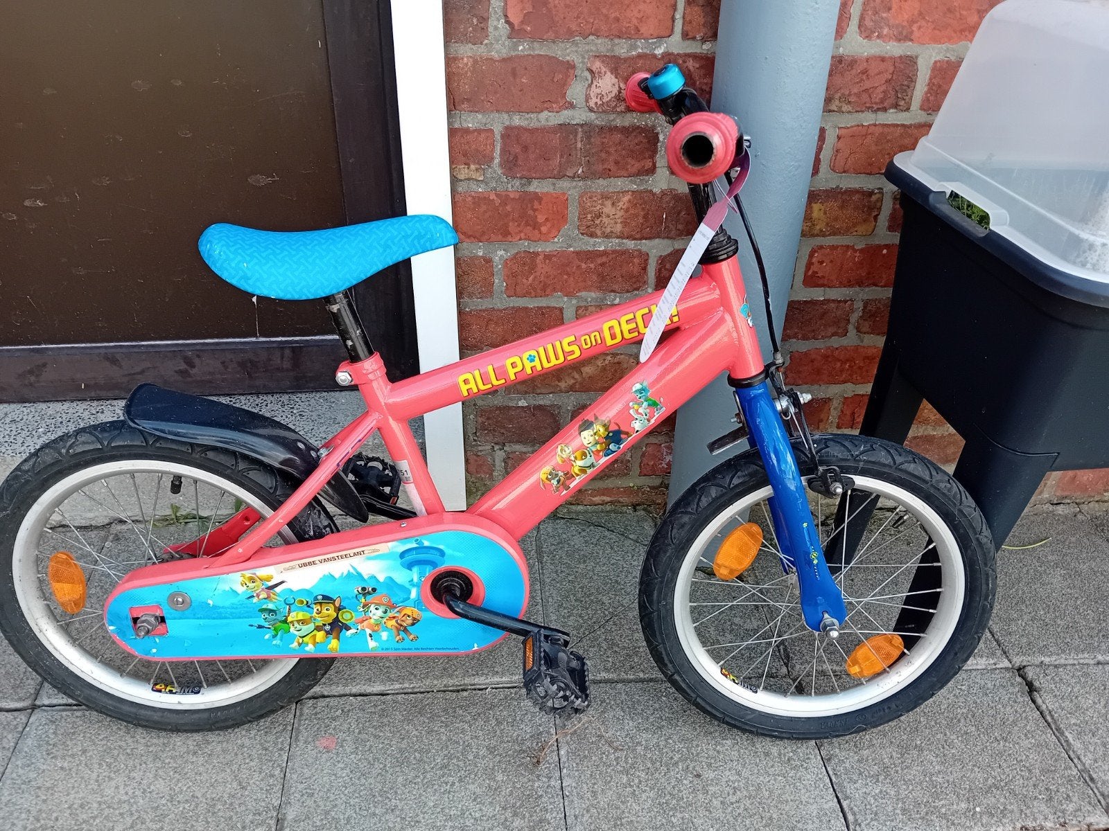 Kinderfiets pas patrol, Ophalen