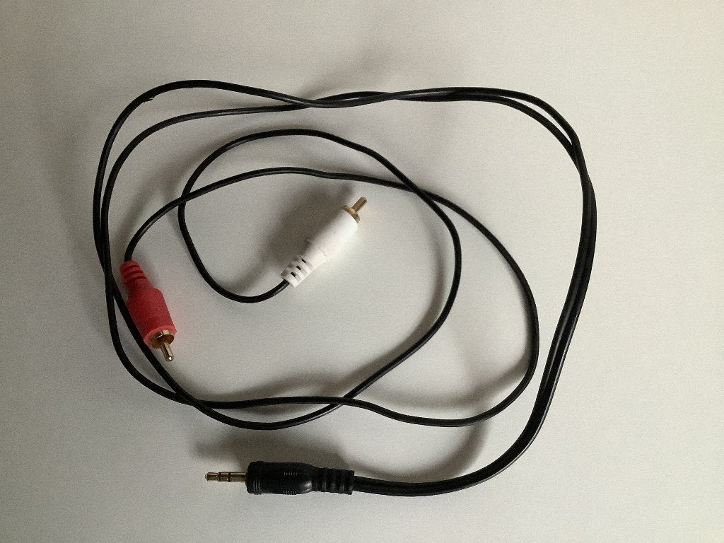 Stereo audio kabel 0.5m, Audio, Tv en Foto, Audiokabels en Televisiekabels, Ophalen of Verzenden, Zo goed als nieuw, Minder dan 2 meter