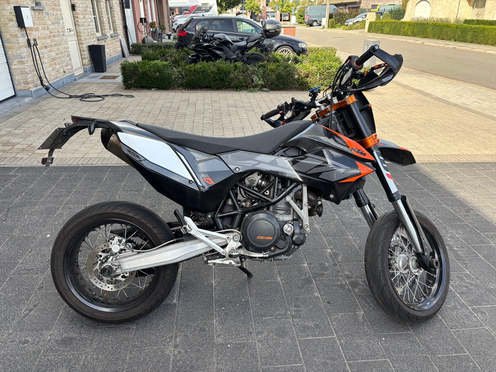 KTM 690 SMC (2009) A2 maar full power, Motoren, Sportuitlaat, Gebruikt, Particulier, 654 cc