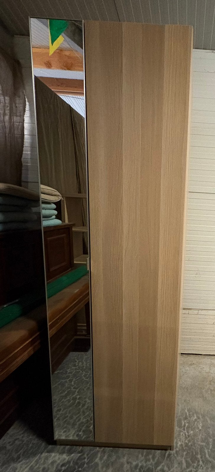 Eikenkleurige kleerkast met spiegeldeur en lades, Ophalen, Zo goed als nieuw