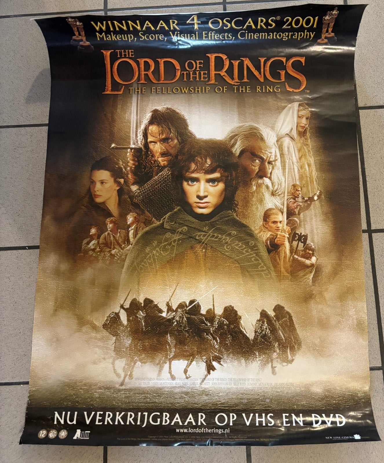 Videotheek poster, Ophalen