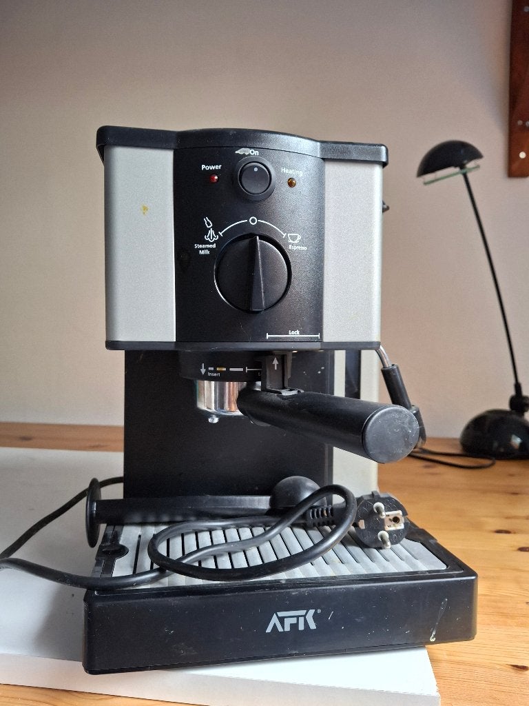 Espresso/cappuccino apparaat merk AFK, Electroménager, Cafetières, Café moulu, Machine à espresso, Comme neuf, Enlèvement