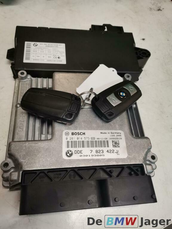 DDE met CAS en sleutel BMW 1 3 serie E8X E9X 18D N47 7823422, Gebruikt, Ophalen of Verzenden, BMW, BMW