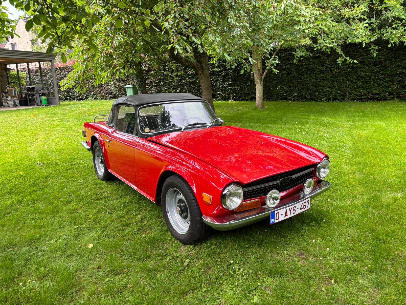 Triumph TR6, 2500 cc, Achterwielaandrijving, Zwart, Cabriolet