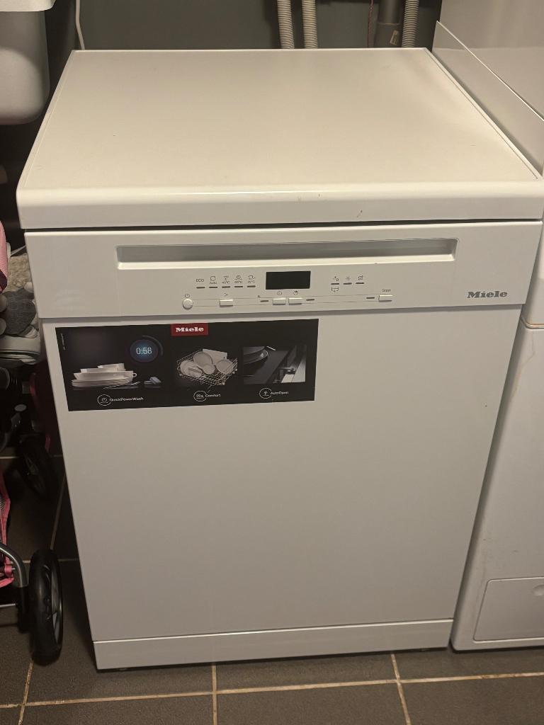 AFWASMACHINE MIELE G5310 SC BW, Elektronische apparatuur, Vaatwasmachines, Ophalen, Zo goed als nieuw, Vrijstaand, Eco programma