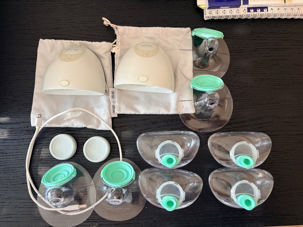 2 x Elvie kolf, Kinderen en Baby's, Borstkolf, Zo goed als nieuw, Elvie, Inclusief tas