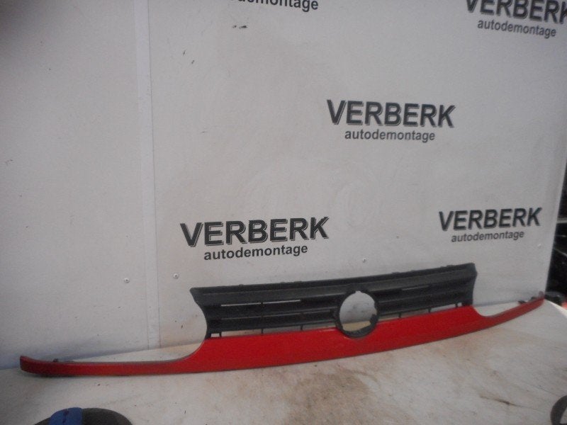 CALANDRE Volkswagen Golf III (1H1) (1H6853653C), Volkswagen, Volkswagen AG, Utilisé, Kundenbetreuung@volkswagen.de