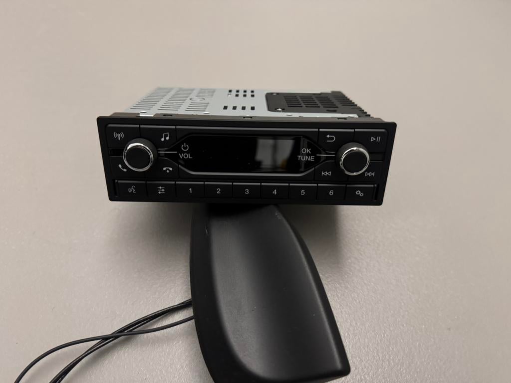 Radio van Ford transit, Enlèvement, Comme neuf