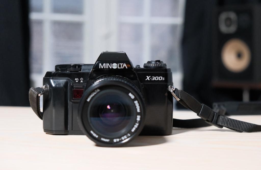 Minolta X-300s + MD 28-70mm | Analoog | Getest, Audio, Tv en Foto, Ophalen, Gebruikt, Spiegelreflex, Minolta