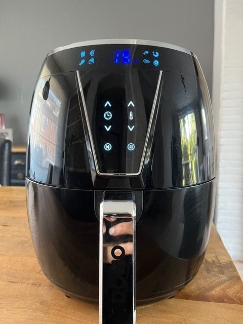 AIR FRYER DOMO 4L - 1500W - model DO532FR Uitstekende staat, Elektronische apparatuur, Ophalen, Gebruikt, Airfryer, 1500 gram of meer
