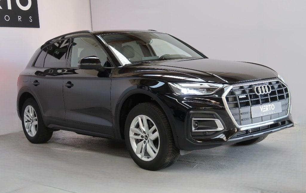 Audi Q5 40TFSI Quattro S-Tronic, Auto's, Dealer onderhouden, Stof, 4 cilinders, Zwart