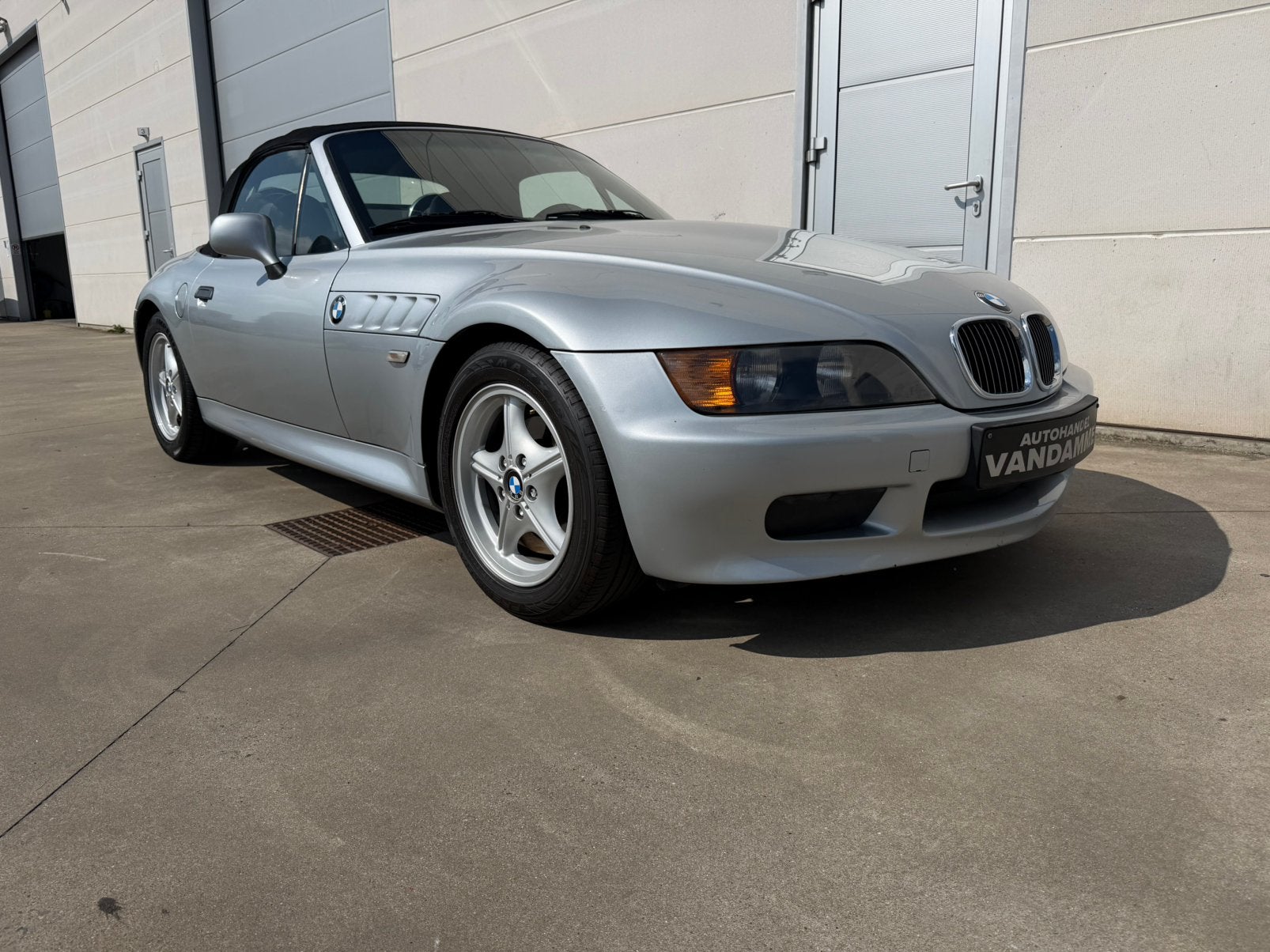 Bmw Z3 Cabriolet 1900cc16v/140pk/ Automaat, Auto's, Automaat, Cabriolet, Bedrijf, Te koop