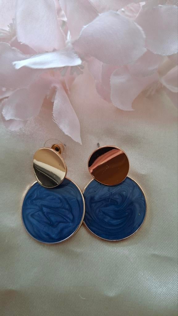 Boucles d'oreilles élégantes et tendances, Enlèvement ou Envoi