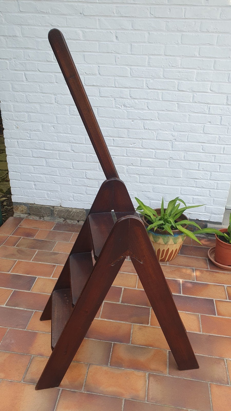 Houten antieke bibliotheek trapje. In goede staat., Ophalen