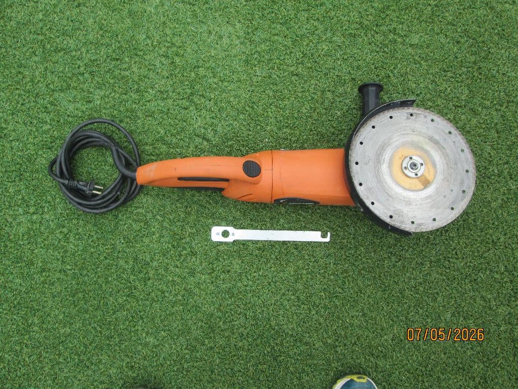 slijpmachine, Doe-het-zelf en Bouw, Gereedschap | Slijpmachines, Ophalen, Zo goed als nieuw, 1000 watt of meer, Haakse handslijpmachine
