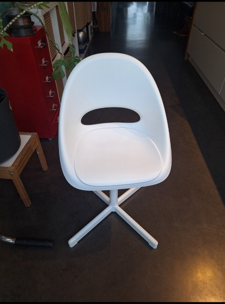 Bureaustoel kinderen, Huis en Inrichting, Bureaustoelen, Ophalen, Zo goed als nieuw, Wit, Bureaustoel
