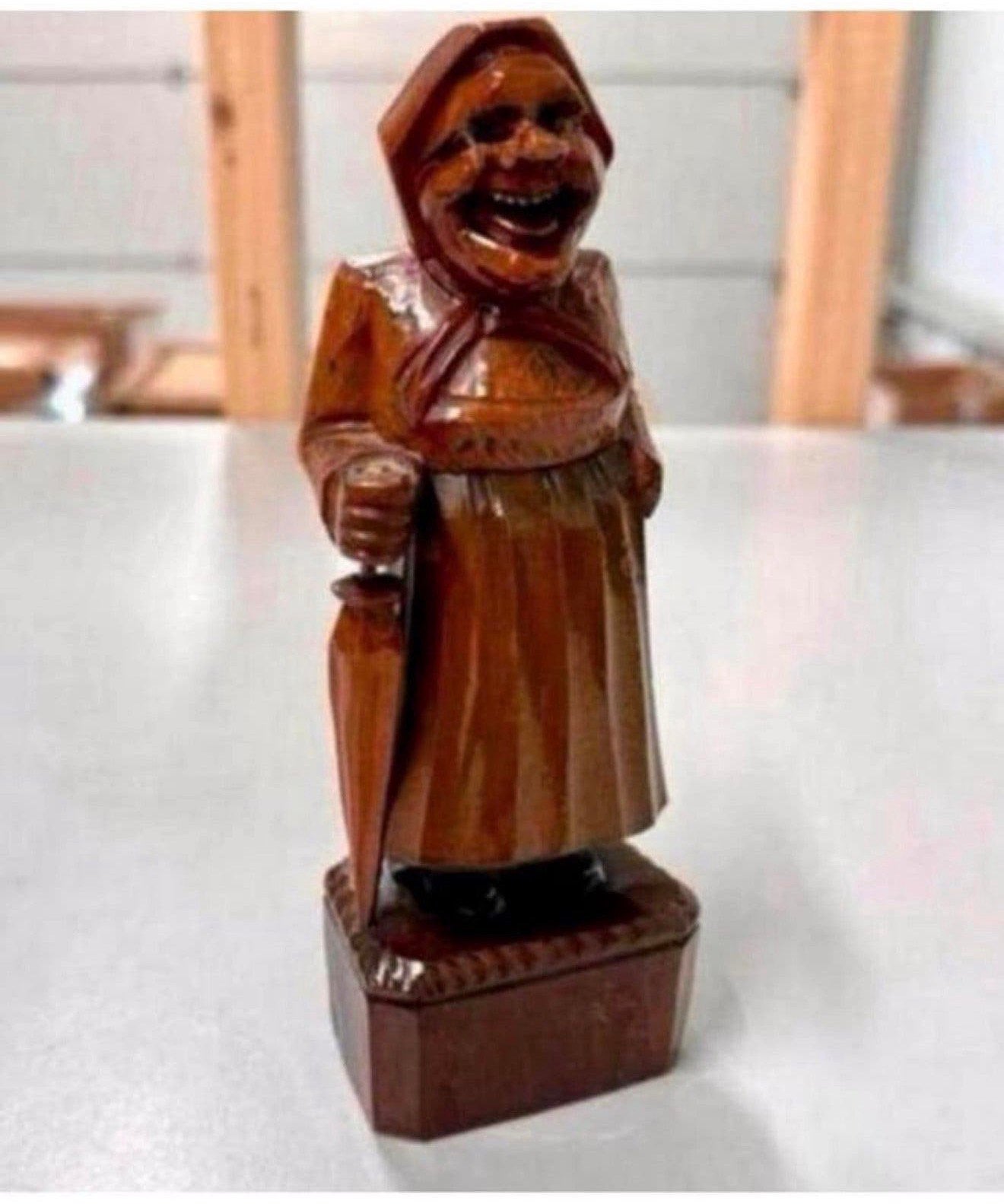 Ancienne figurine en bois 1960, canne de marche pour femme, Enlèvement ou Envoi, Comme neuf, Humain