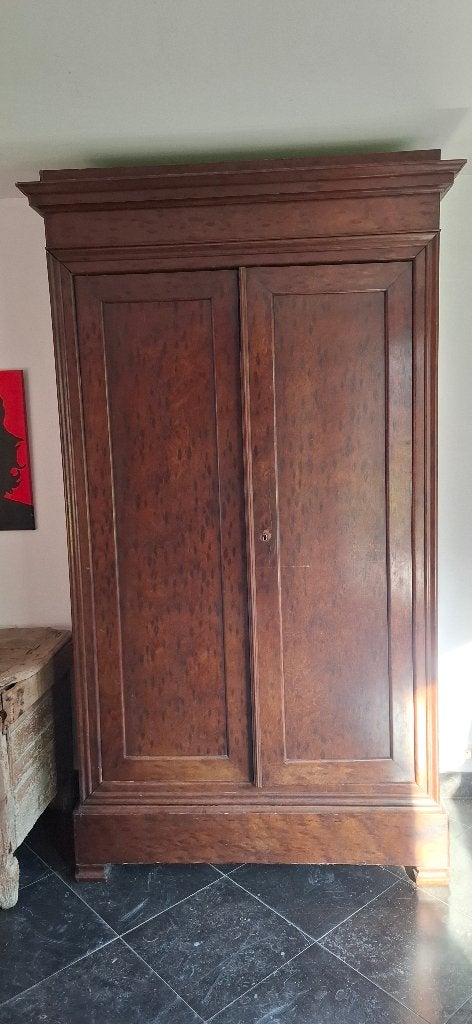 Armoire Louis Philippe 19eme, Enlèvement